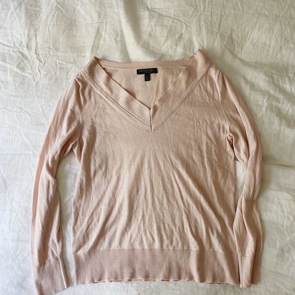 Cashmere-blend V-Neck Sweater